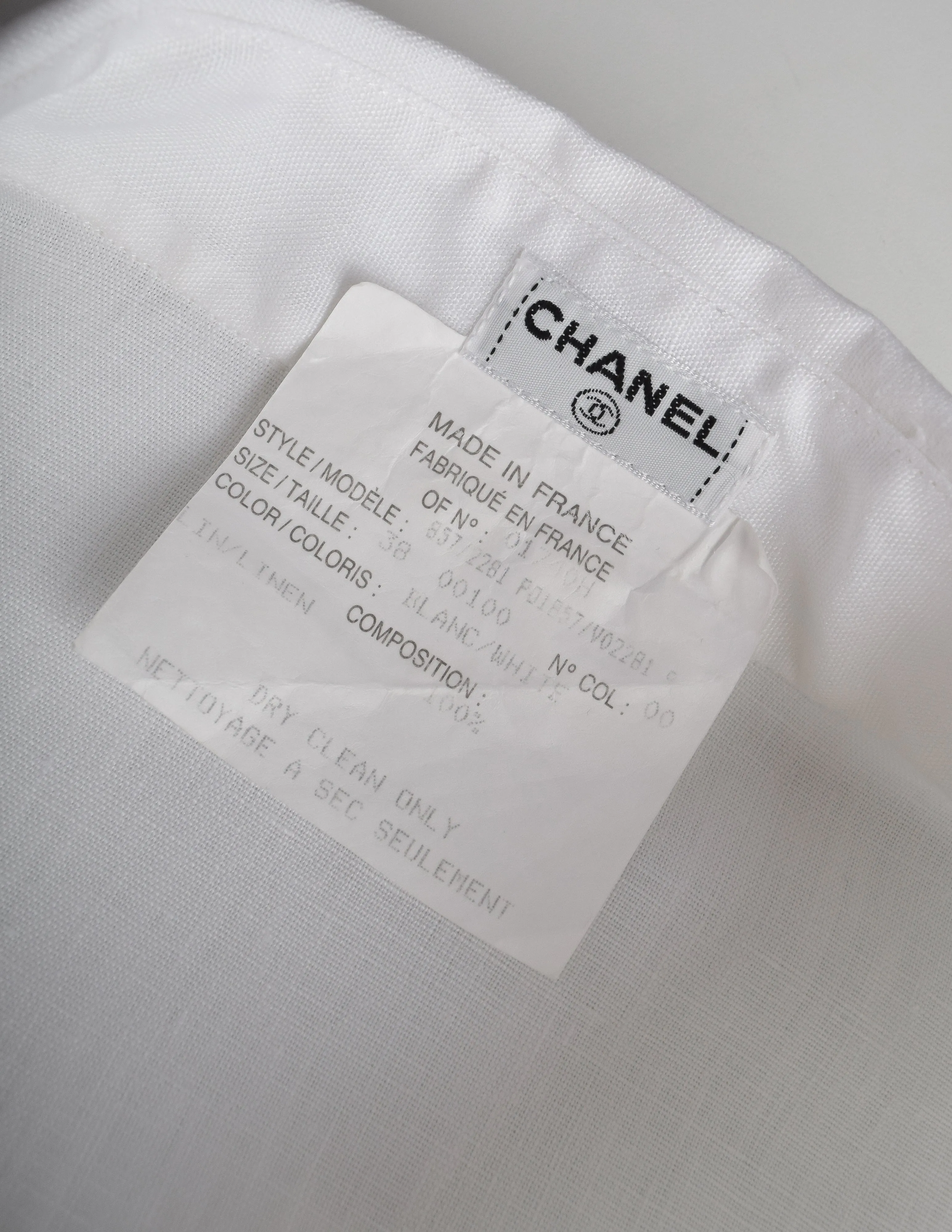 Chanel Vintage SS 1993 Runway White Linen Cropped Collared Button Up Shirt