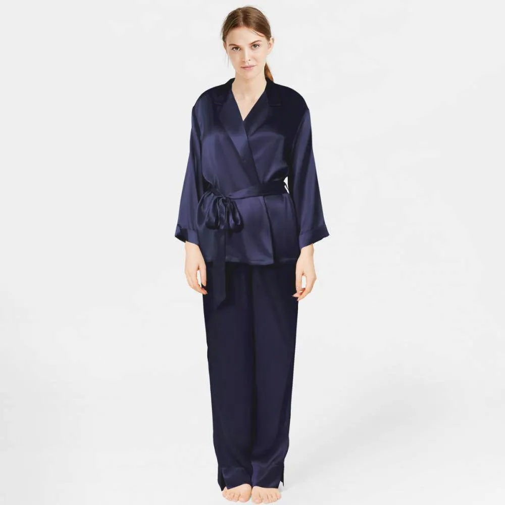 Classic silk Pajamas Long Sleeve Silk Sleepwear Silk Robe And Pajama Set