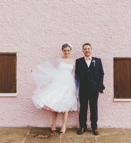 Country Style Rustic Polka Dot Tea Length Wedding Dress with 1/2 Sleeves