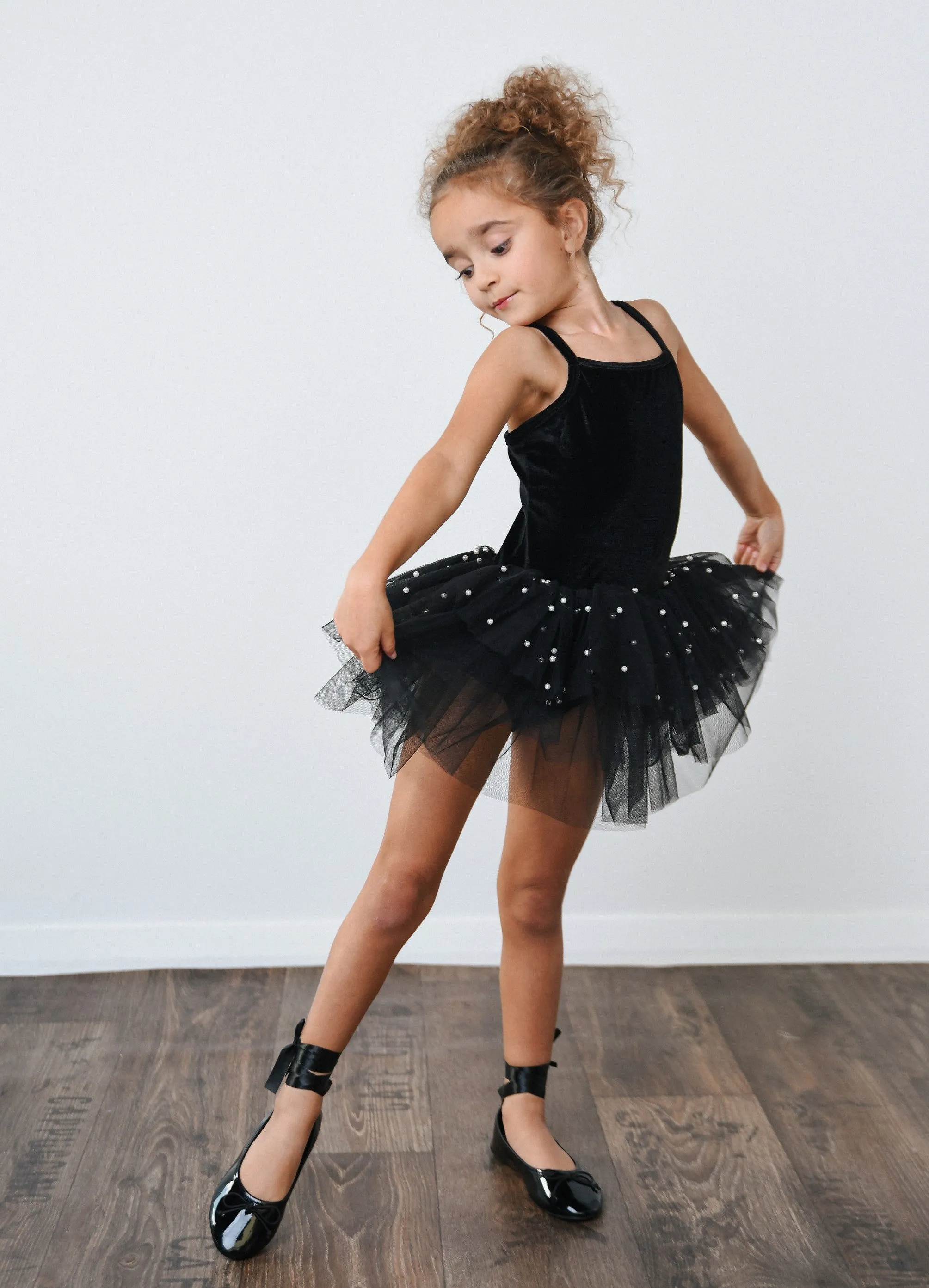 DOLLY® VELVET LEOTARD ROMPER WITH PEARL TULLE  black  ⚪