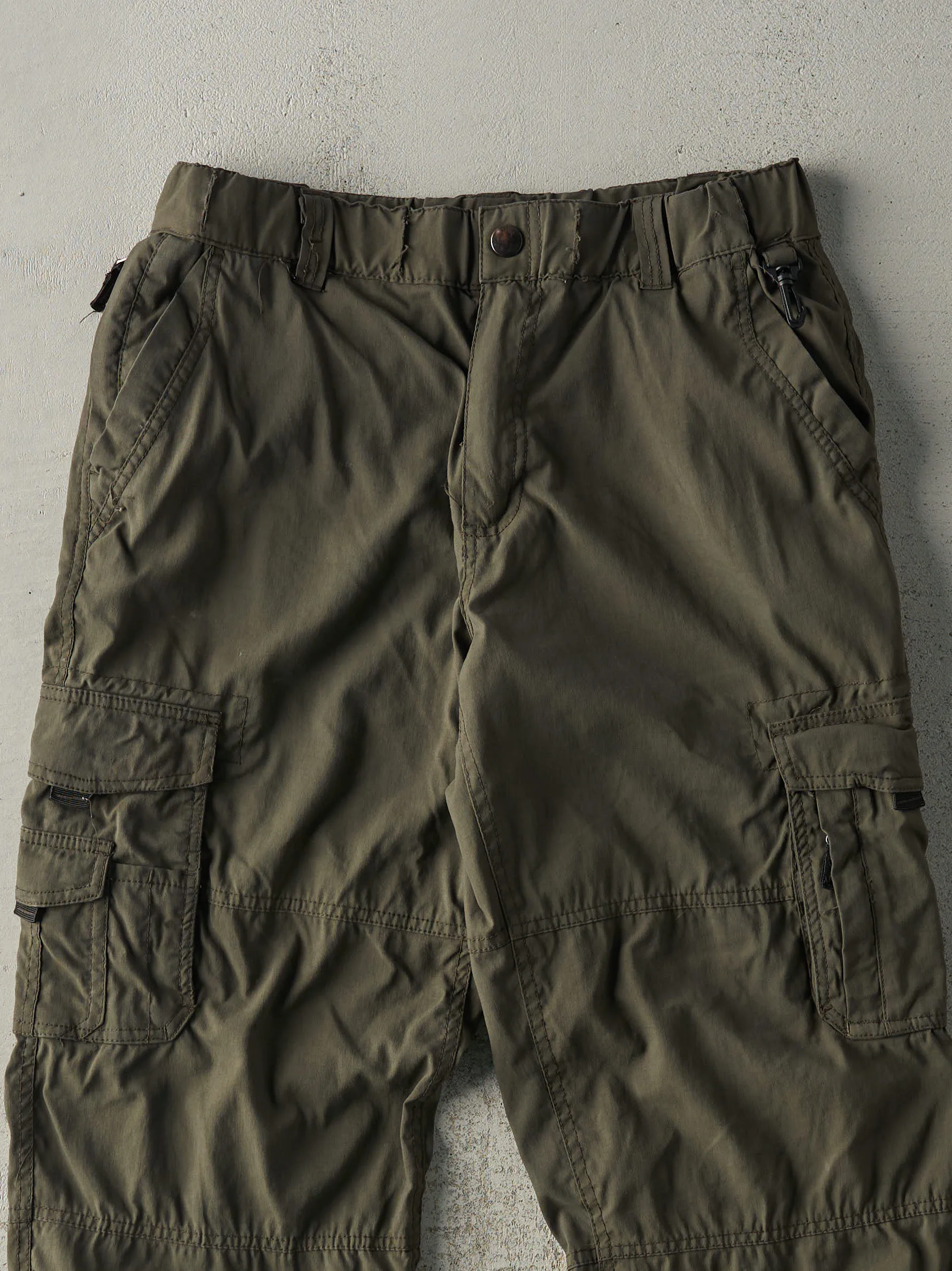 Vintage Y2K Green BC Clothing Cargo Utility Pants (31x29)