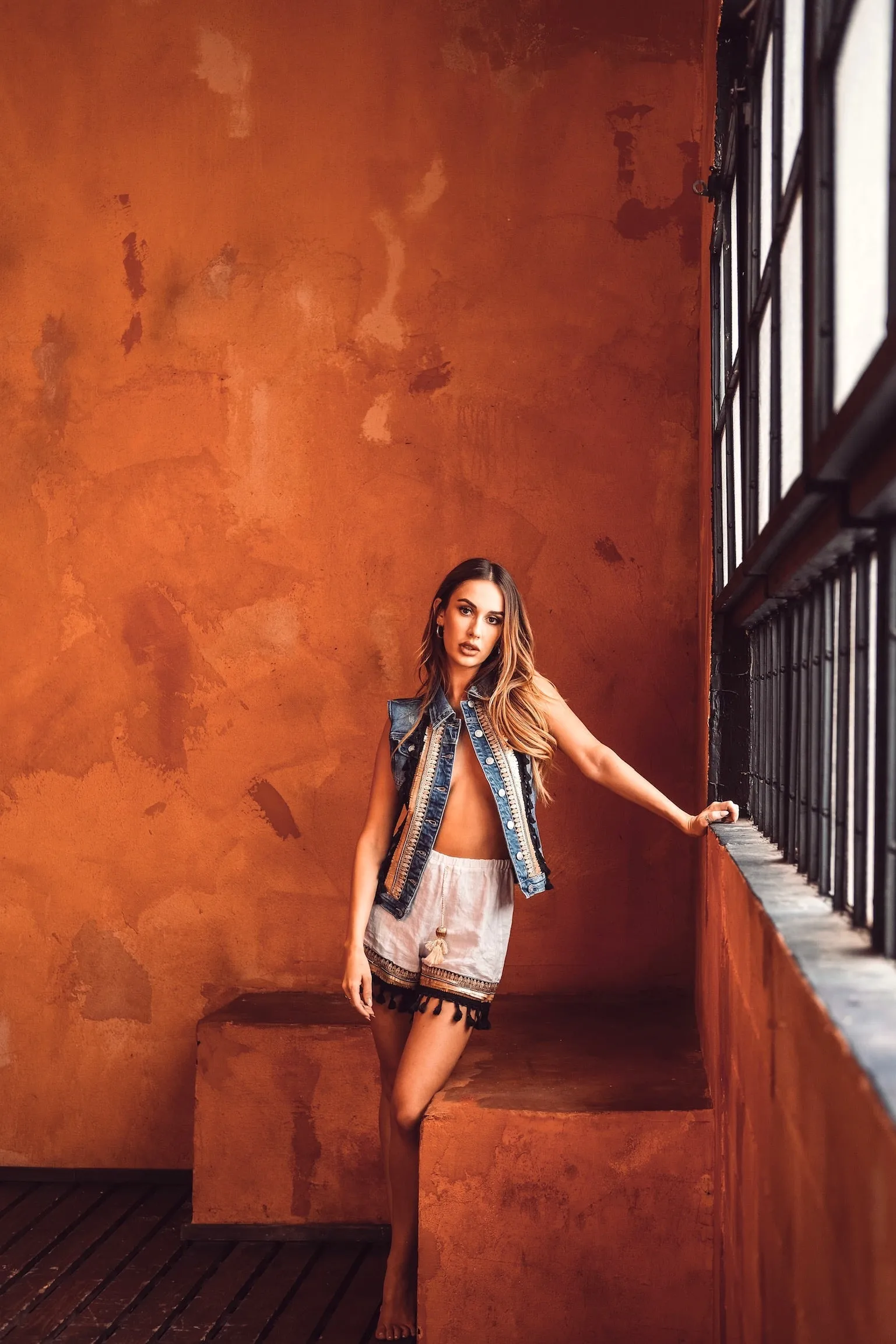 White Woven Shorts with Tassels